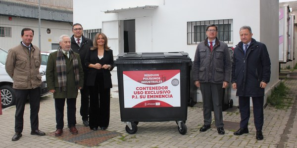 Lipasam amplía la recogida puerta a puerta al Polígono Su Eminencia para mejorar la limpieza en los parques empresariales