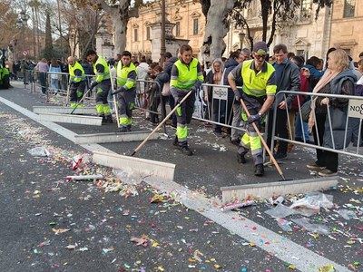 LIPASAM PONDRÁ EN MARCHA UN DISPOSITIVO ESPECIAL DE LIMPIEZA PARA LAS CABALGATA DE REYES